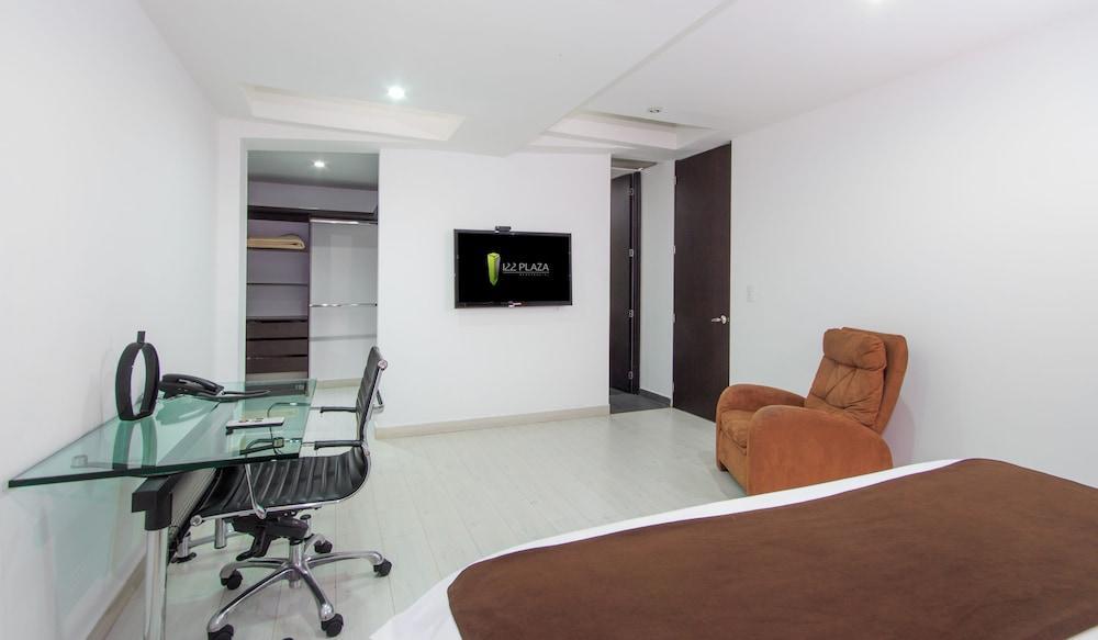 122 Plaza Apartahotel Богота Екстериор снимка