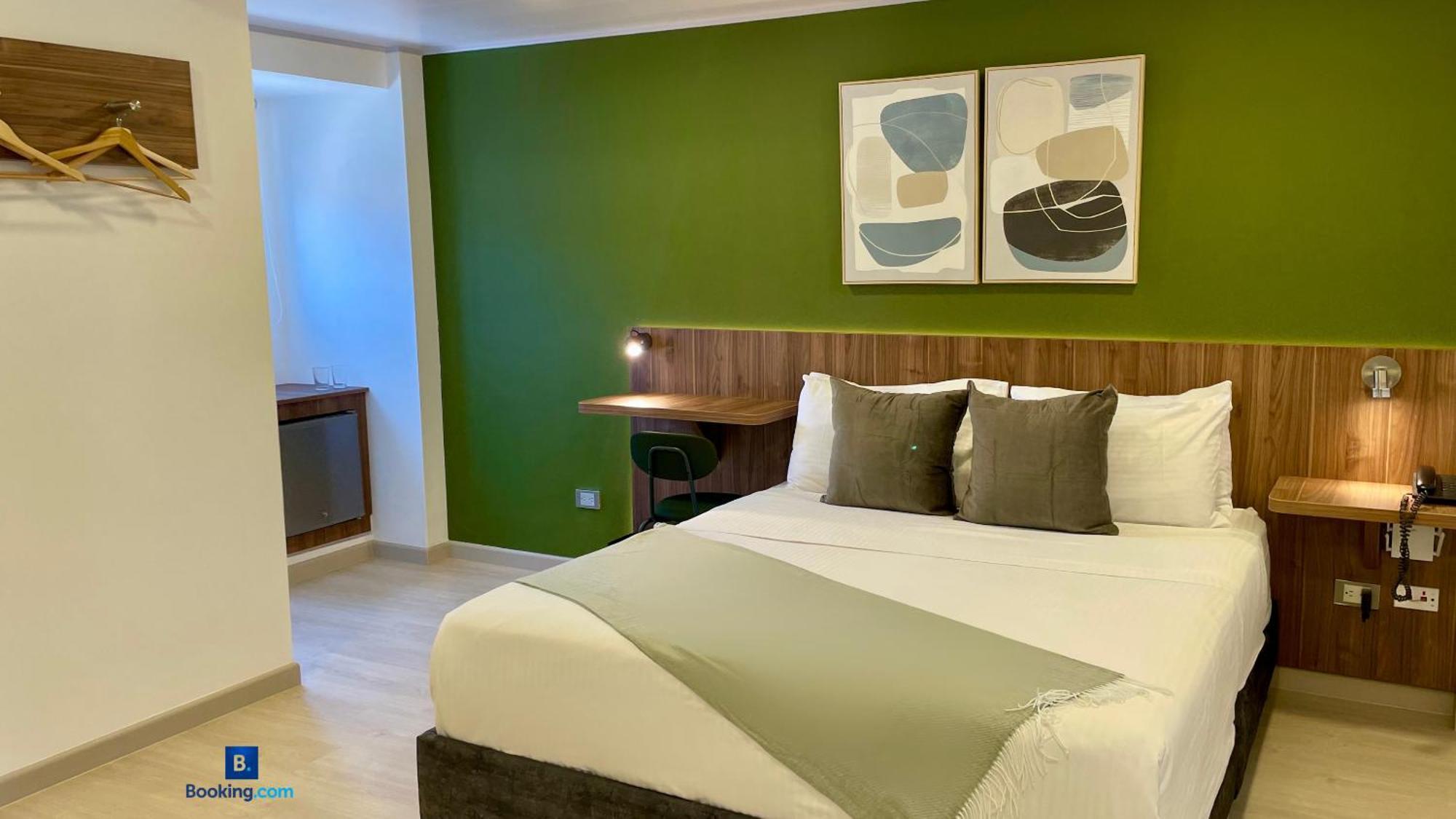 122 Plaza Apartahotel Богота Екстериор снимка