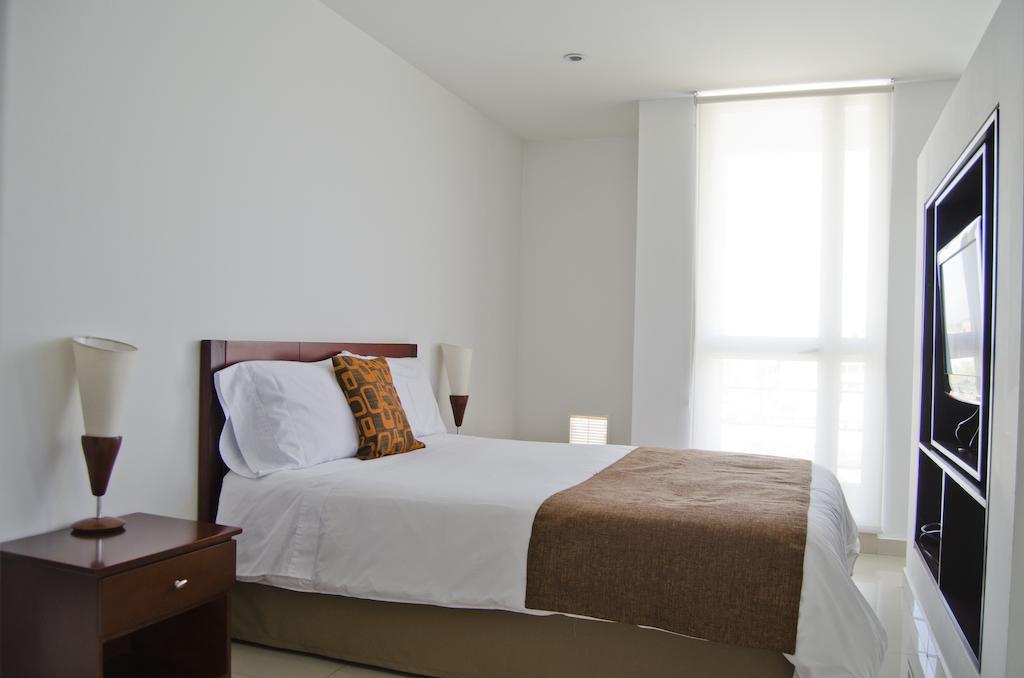 122 Plaza Apartahotel Богота Екстериор снимка