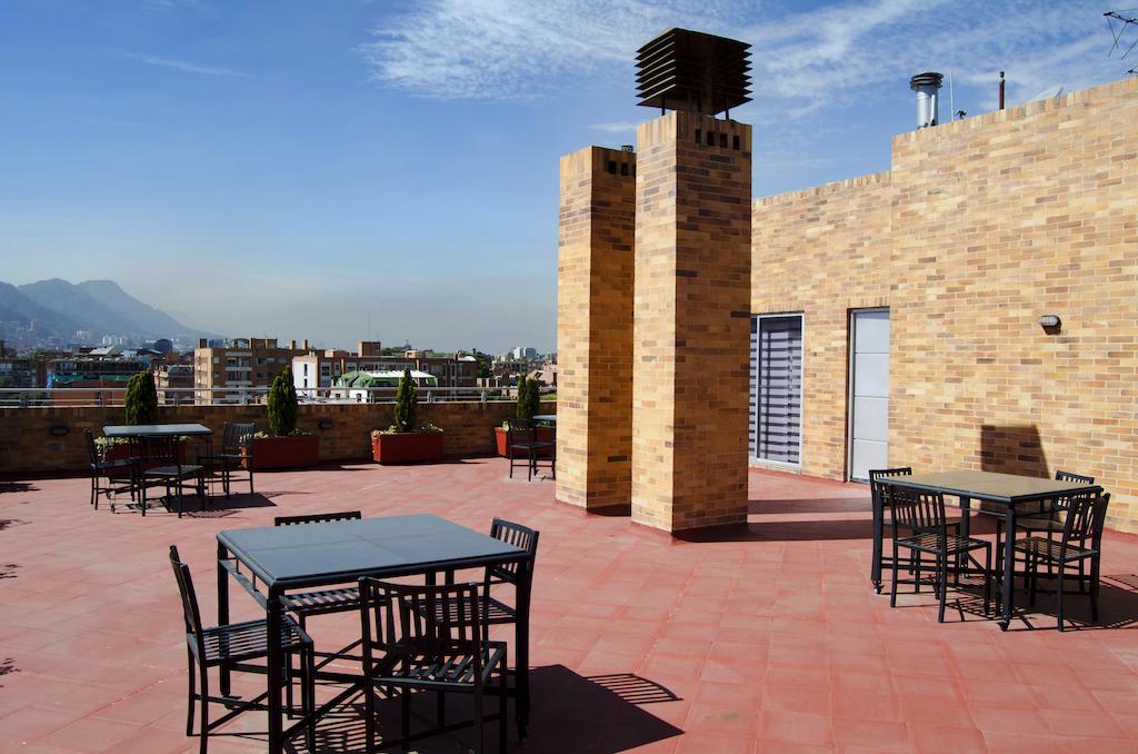 122 Plaza Apartahotel Богота Екстериор снимка
